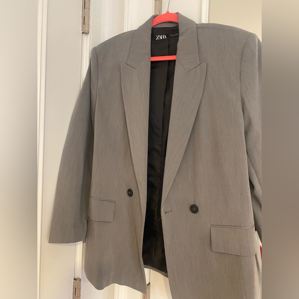 Zara Classic Gray Blazer